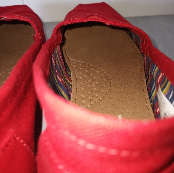 TOMS Classic Red Canvas Alpargaras Women's Size 8 - Picture 9 of 14